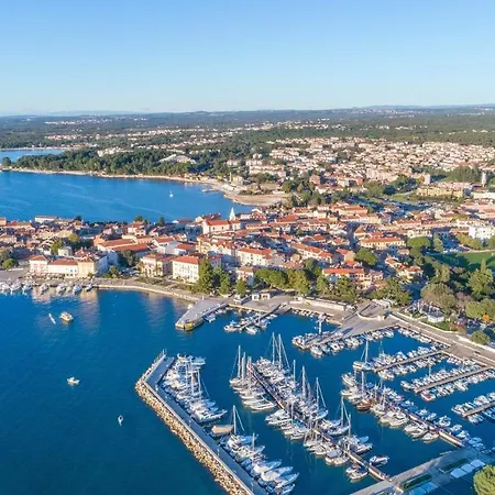 Branka Vabriga With Balcony Near Porec Apartment Tar-Vabriga